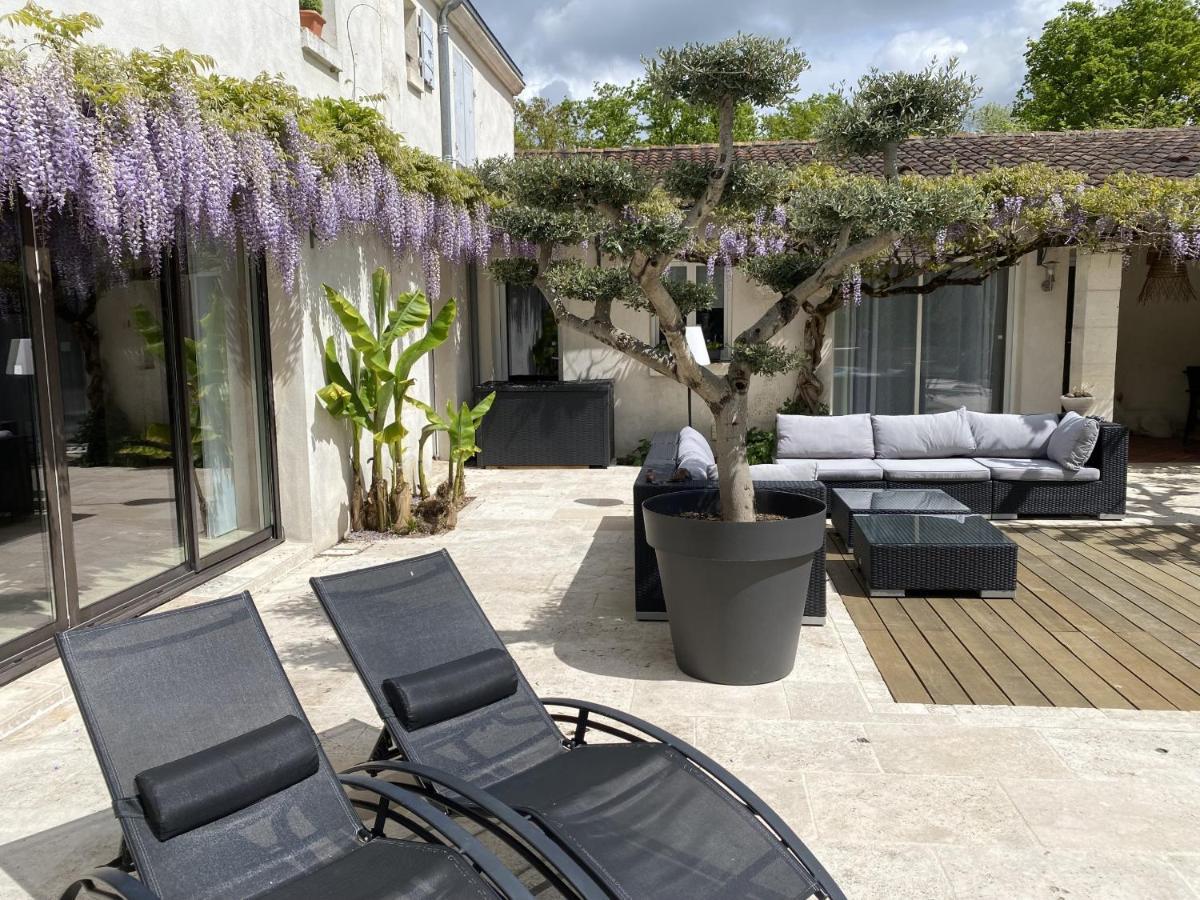 Le Logis De La Brumanderie - Saintes Fontcouverte  외부 사진