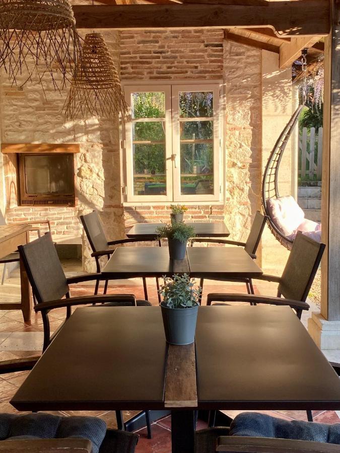 Le Logis De La Brumanderie - Saintes Fontcouverte  외부 사진